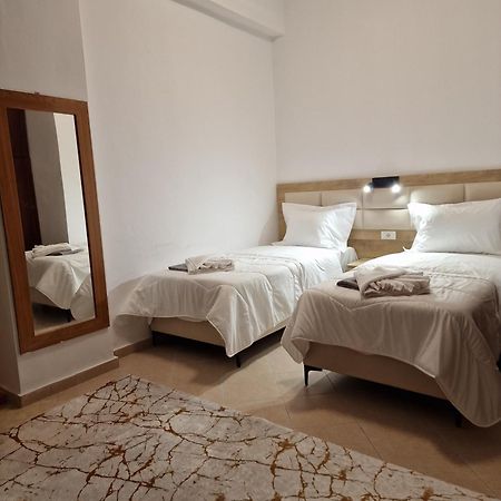 Apartment Antigona ジロカストラ エクステリア 写真